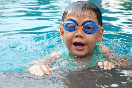 protecting-teeth-from-chlorine